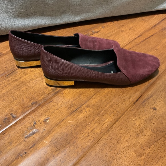 Aldo Flats - Picture 2 of 4